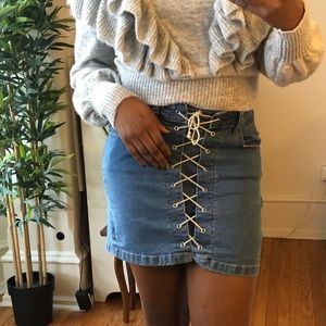 Y2K denim mini skirt